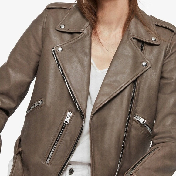 Sold - Picture 8 of 9